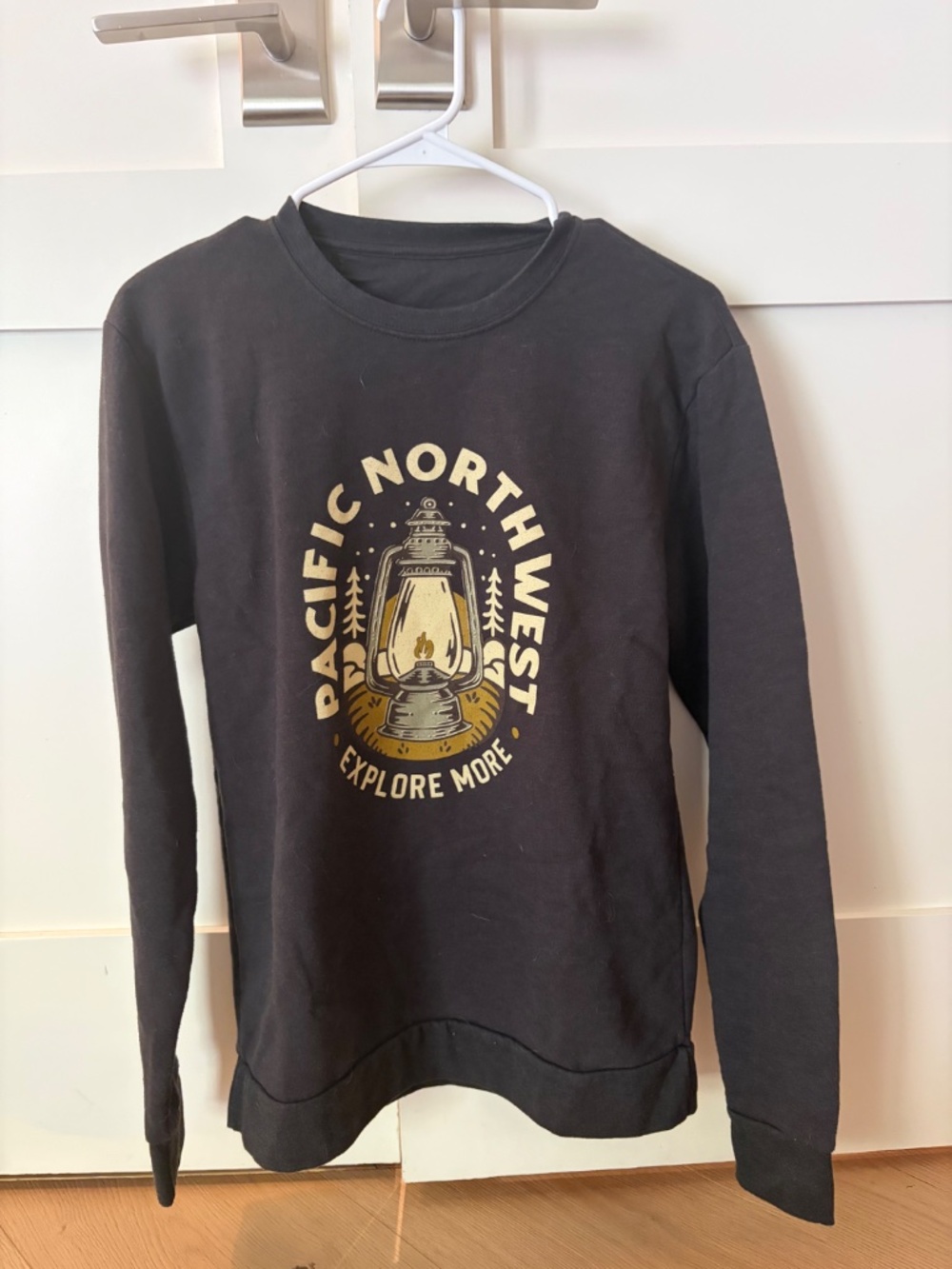 Pacific Northwest Explore More Graphic Sweatshirt Charcoal Women’s
